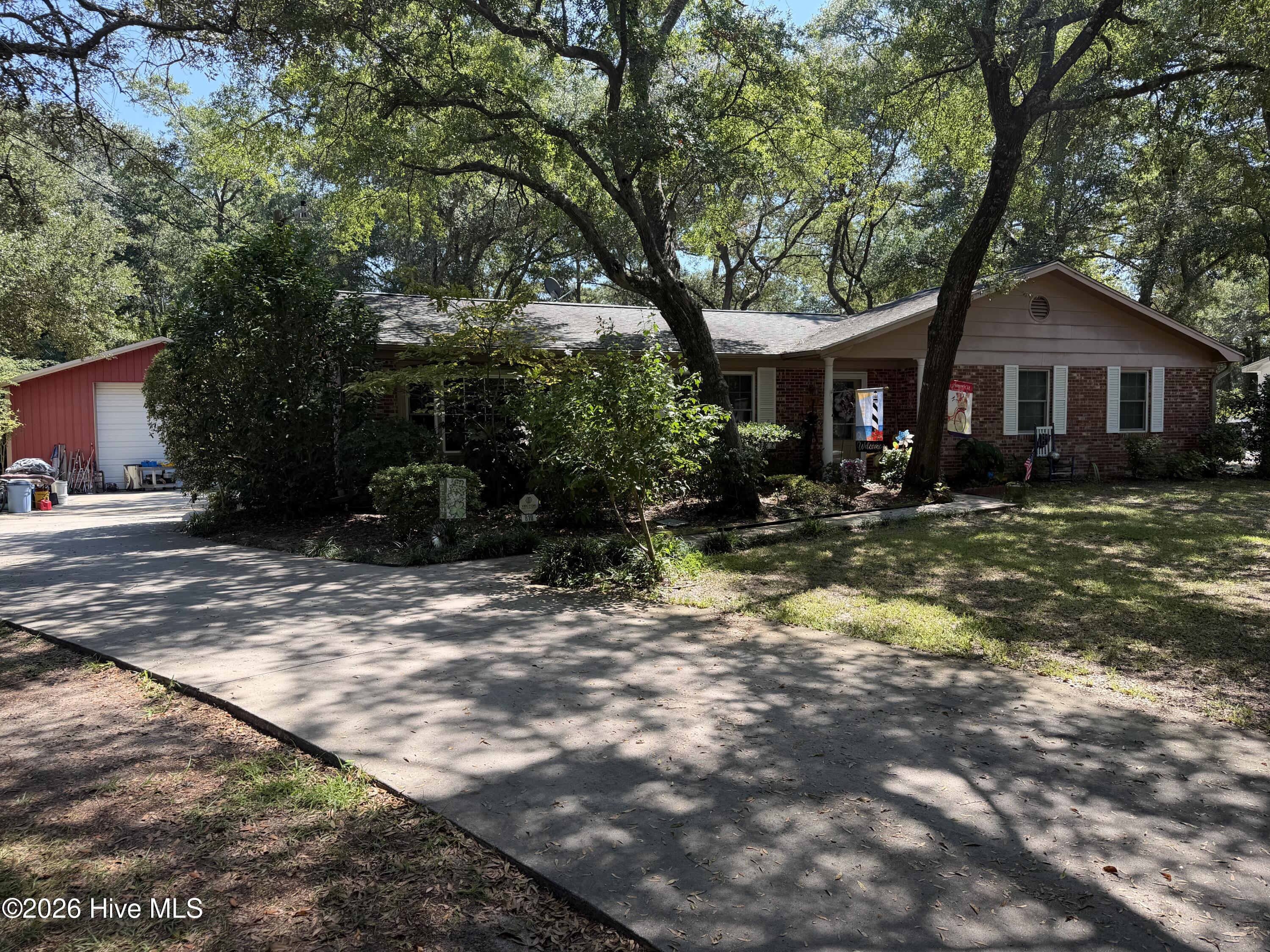810 E Cape Harbor Drive Property Photo 7