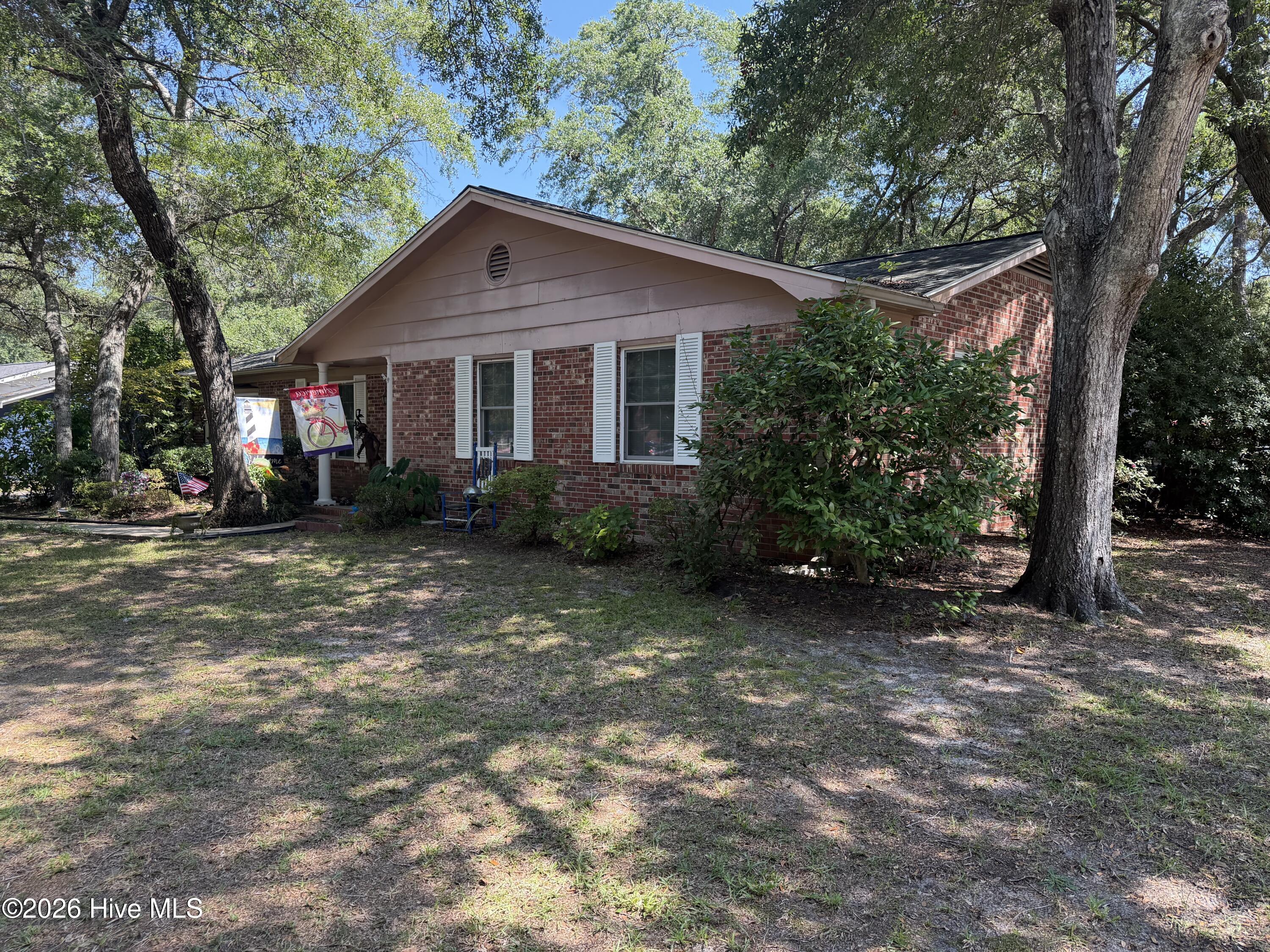 810 E Cape Harbor Drive Property Photo 9