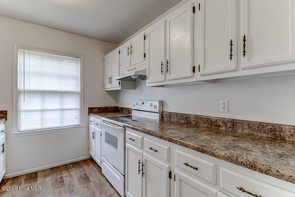 4908 Marlin Court Property Photo 6