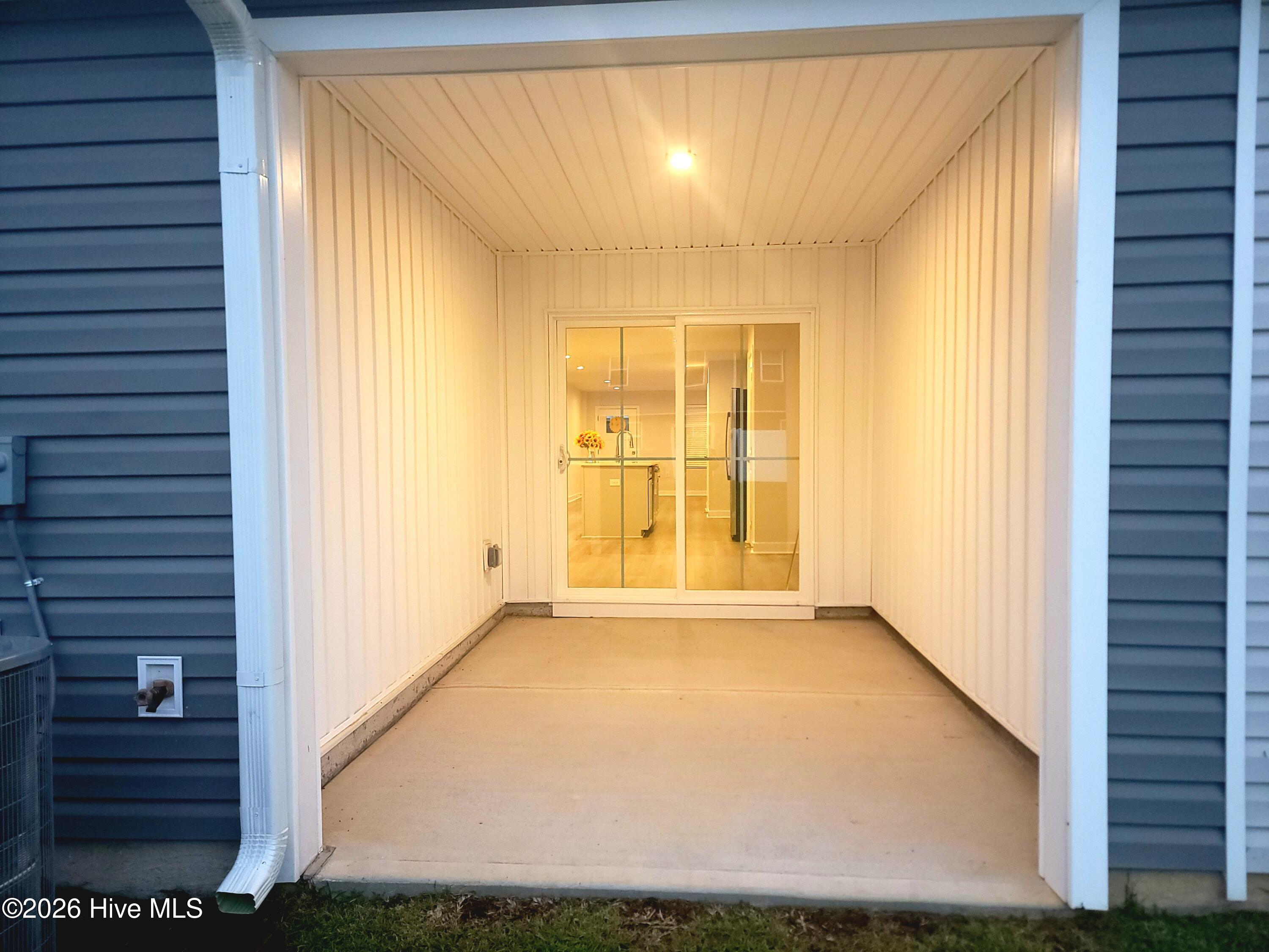 2084 Parow Lane Nw E Property Photo 17