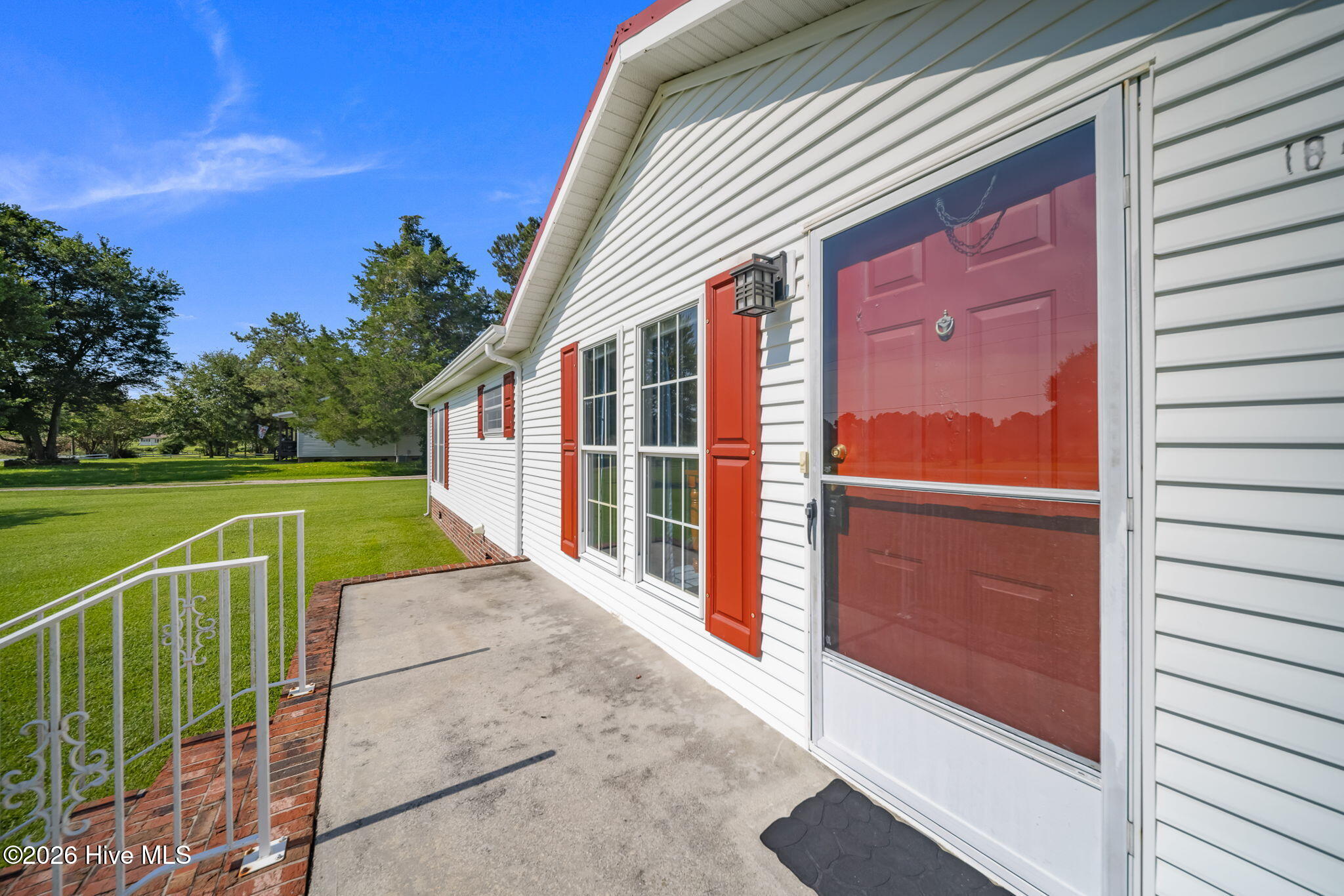 1847 Anderson Road Property Photo 8
