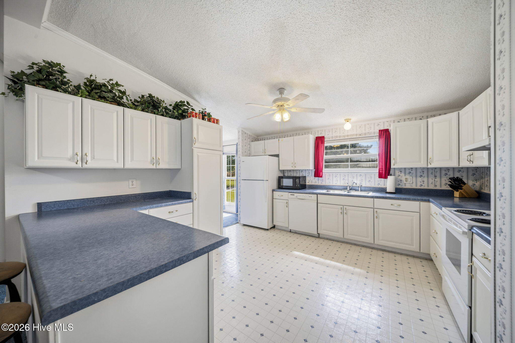 1847 Anderson Road Property Photo 18