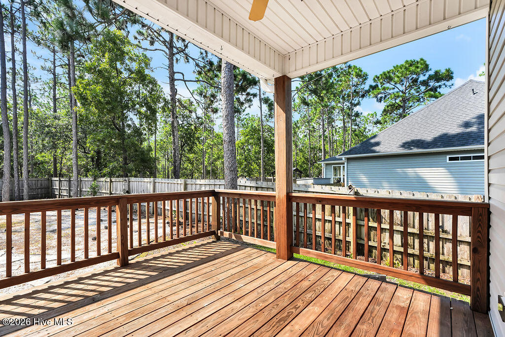 1272 S Shore Drive Property Photo 5