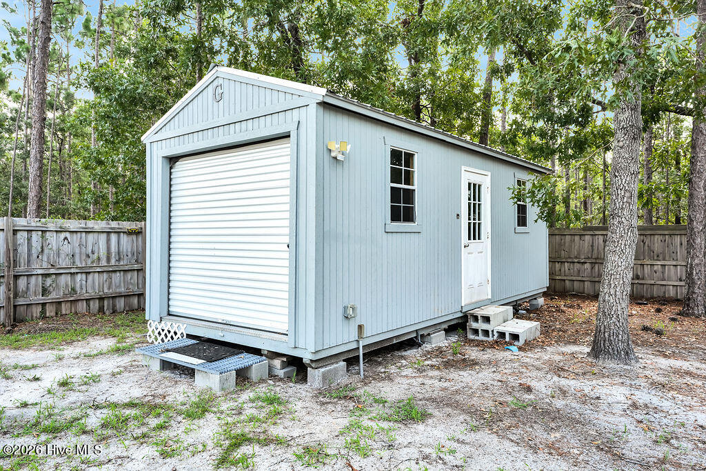 1272 S Shore Drive Property Photo 10