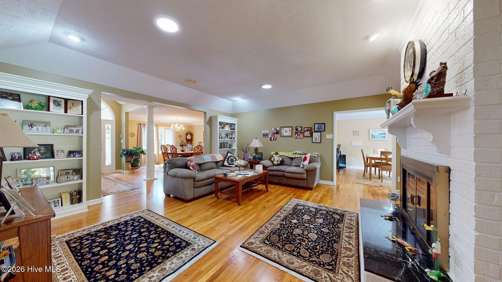 28 Devon Drive Property Photo 9