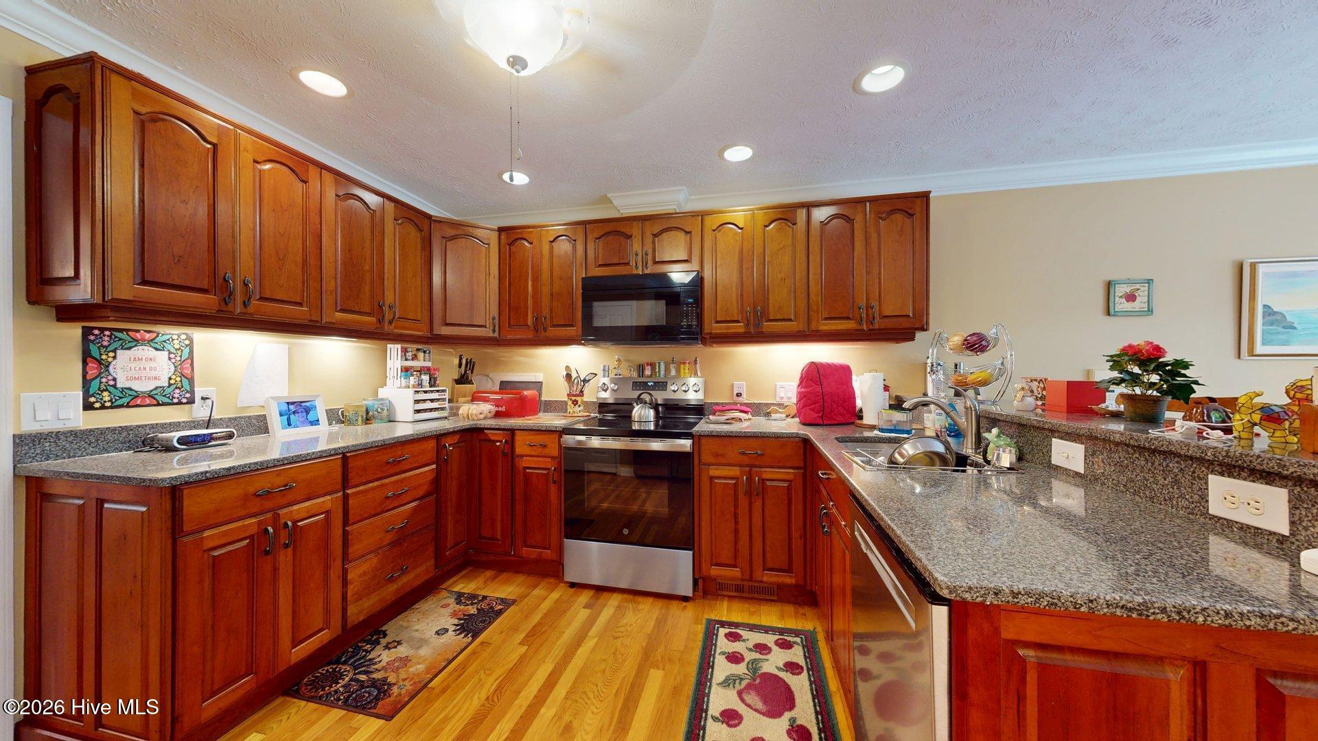 28 Devon Drive Property Photo 19