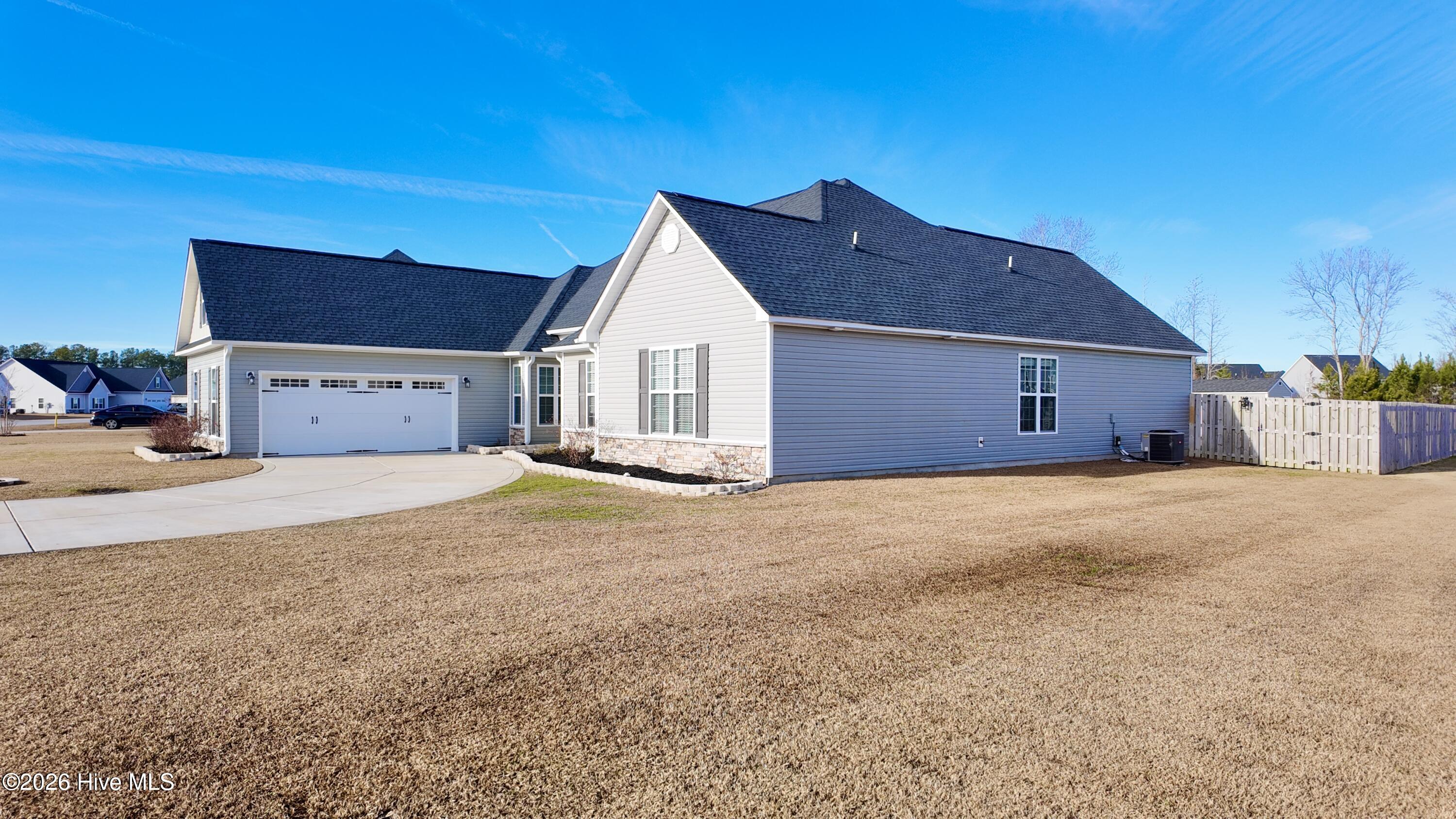 3009 Sharpnose Street Property Photo 43