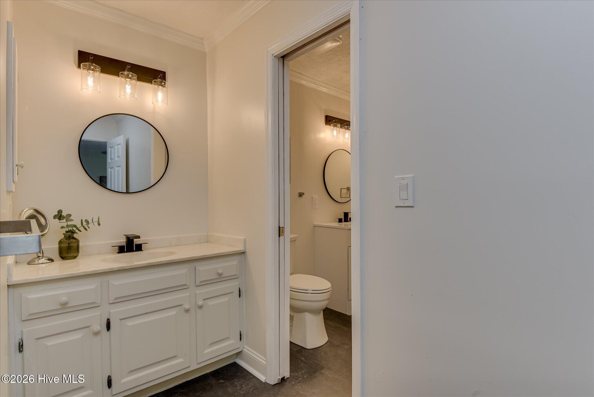 9 Roundhill Court Property Photo 37
