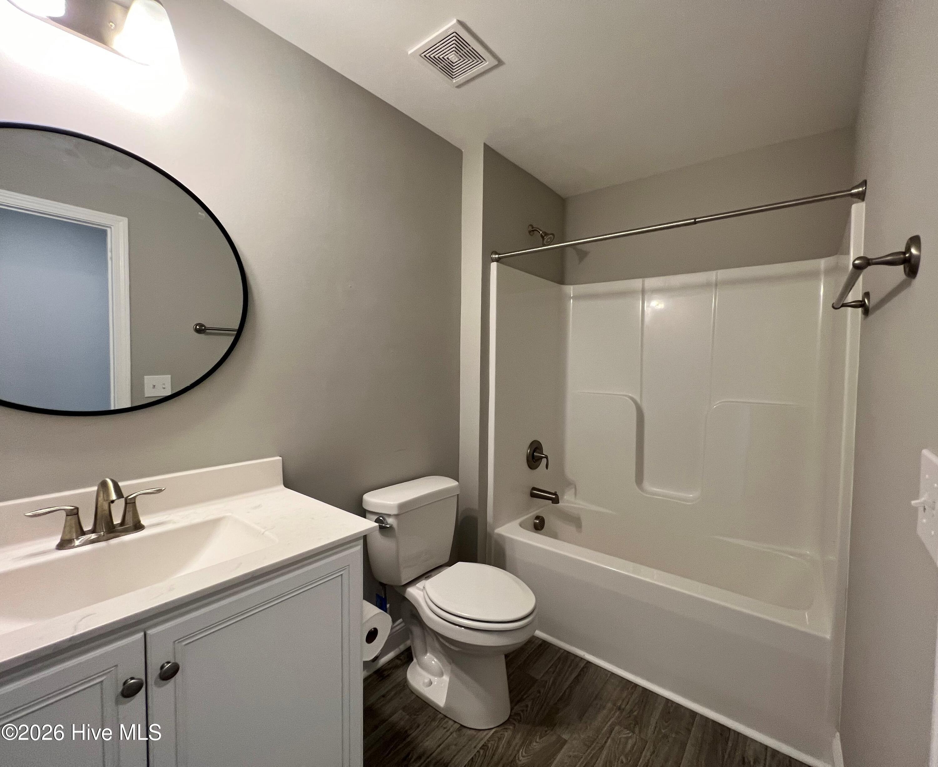 1513 Grey Cliff Property Photo 10