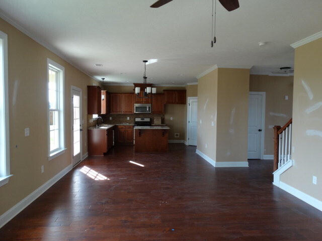 1033 Ardrey Circle Property Photo 5