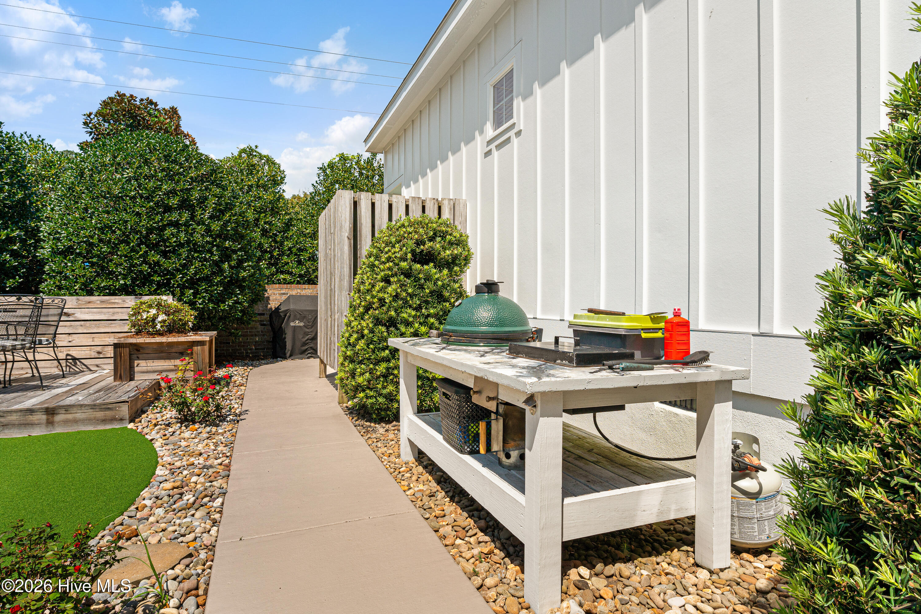 100 S 27th Street Property Photo 43