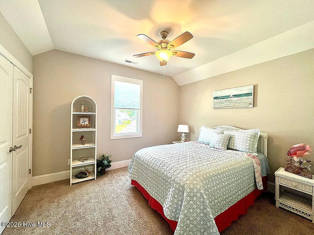 106 Sailor Sky Way Property Photo 15