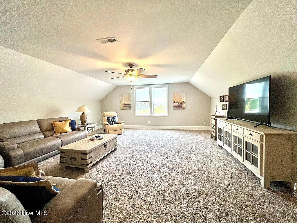 106 Sailor Sky Way Property Photo 19
