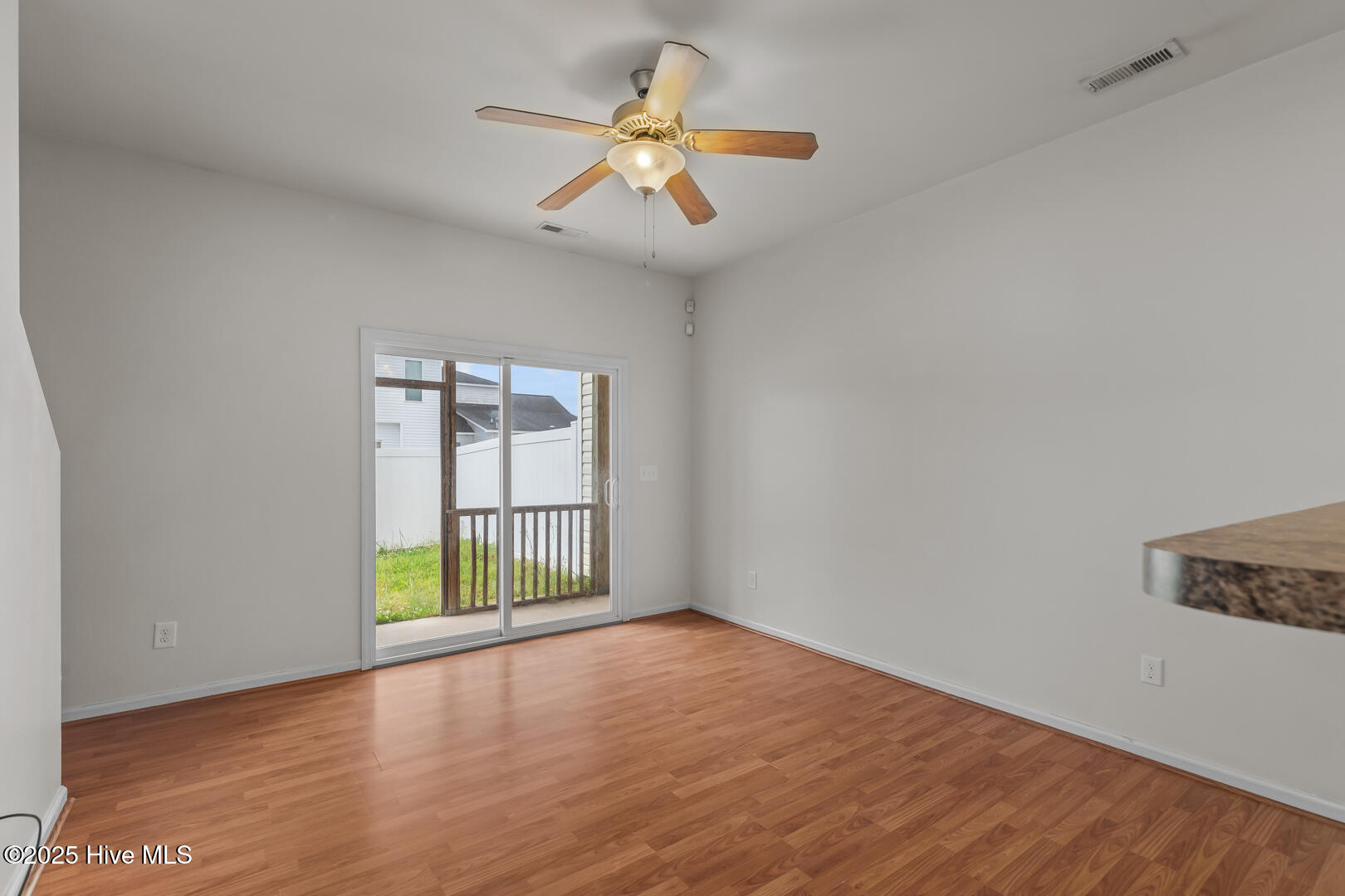 261 Caldwell Loop Property Photo 14