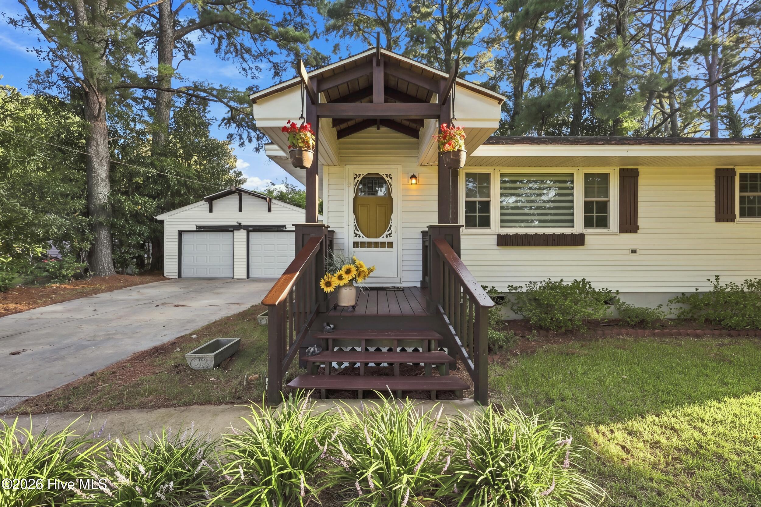 108 Farm Drive Property Photo 3