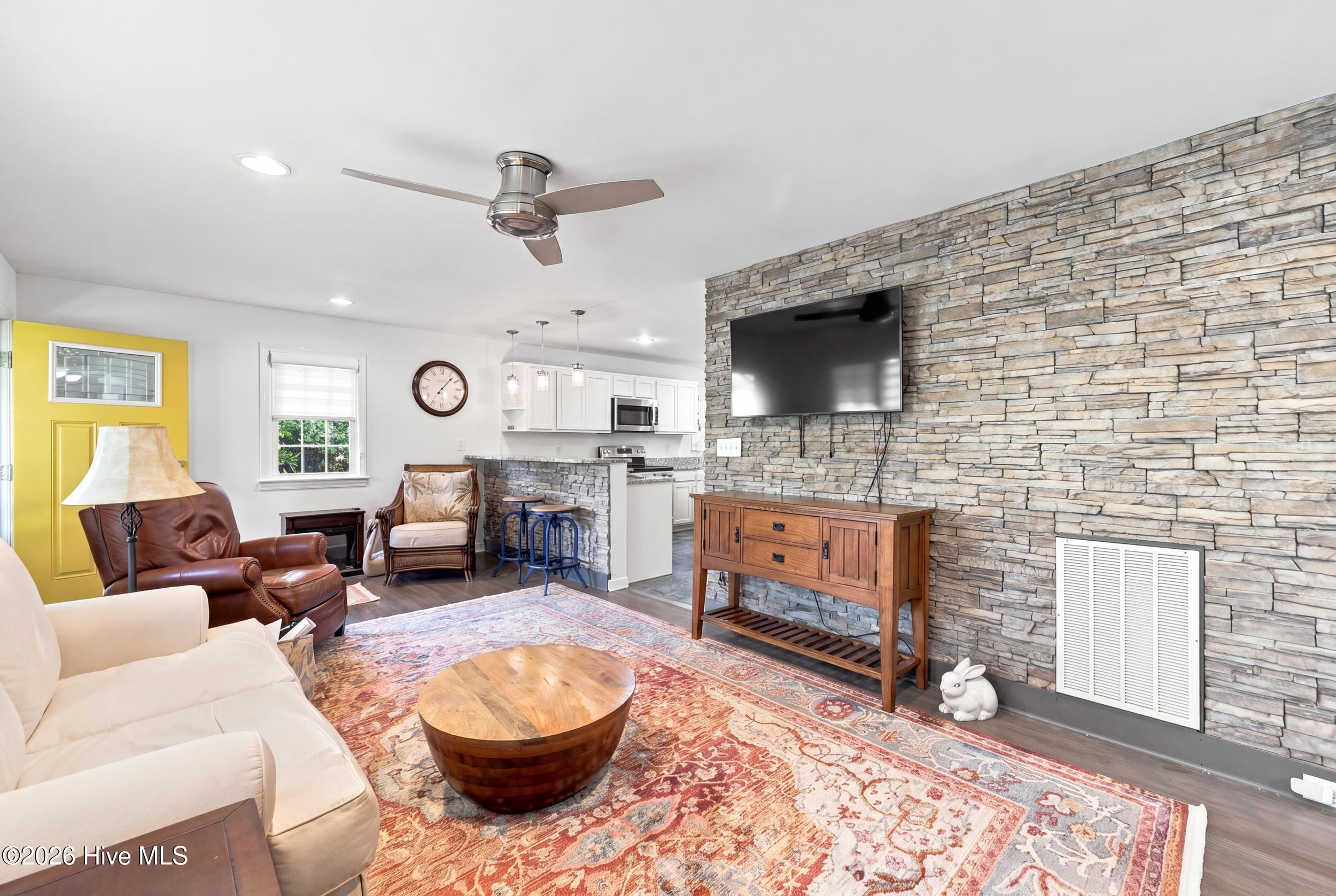 108 Farm Drive Property Photo 12