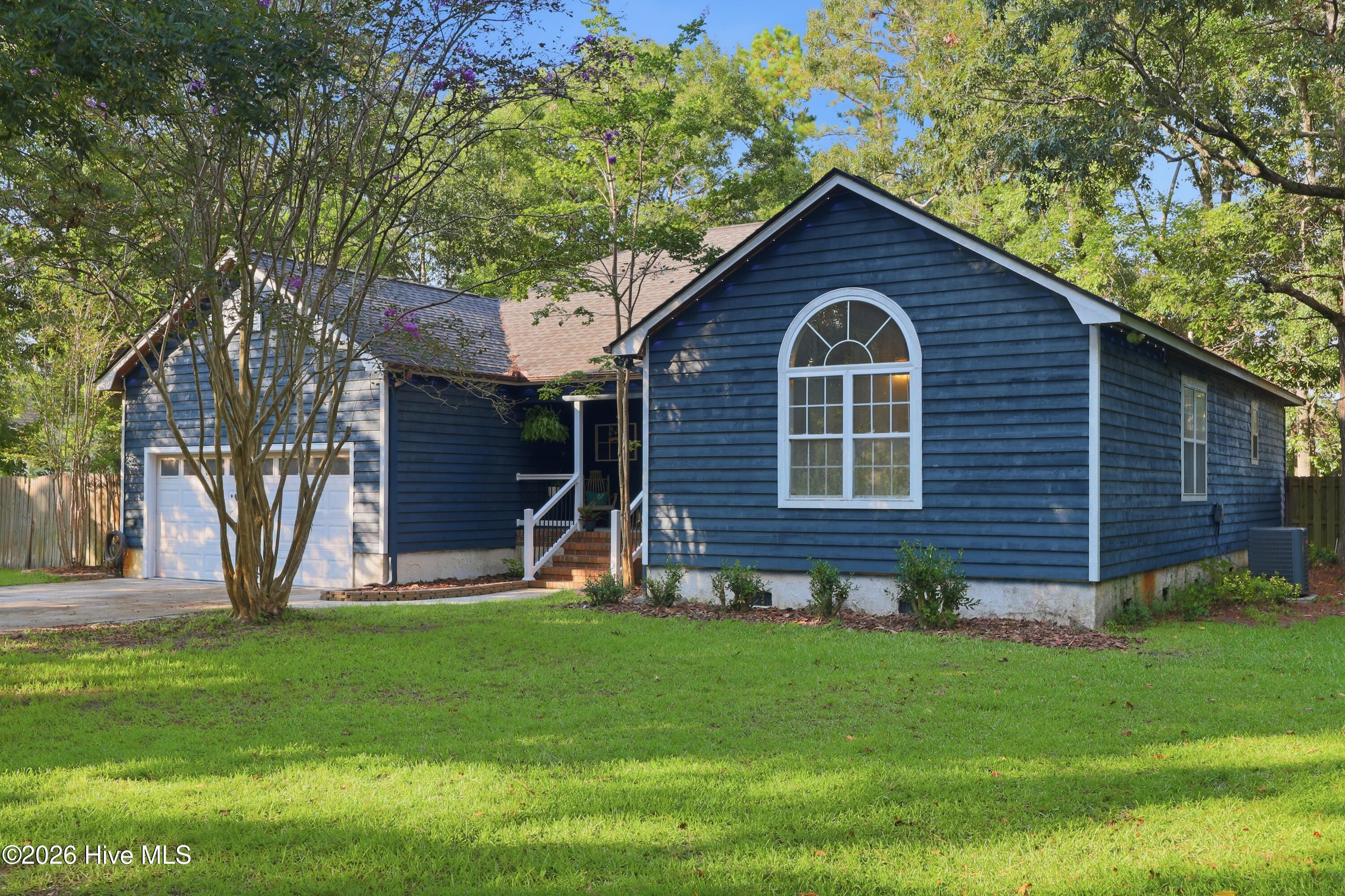 416 Masters Lane Property Photo 3