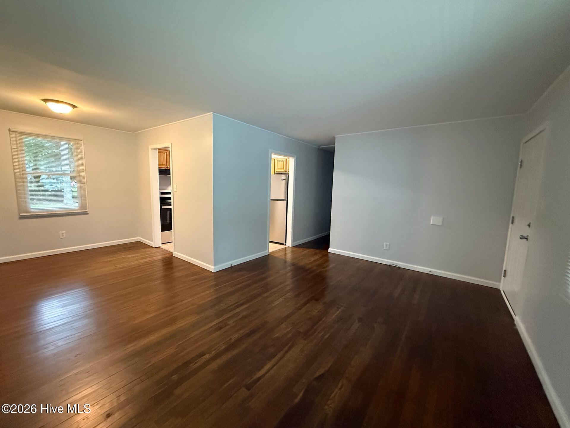 515 Oak Lane Property Photo 4