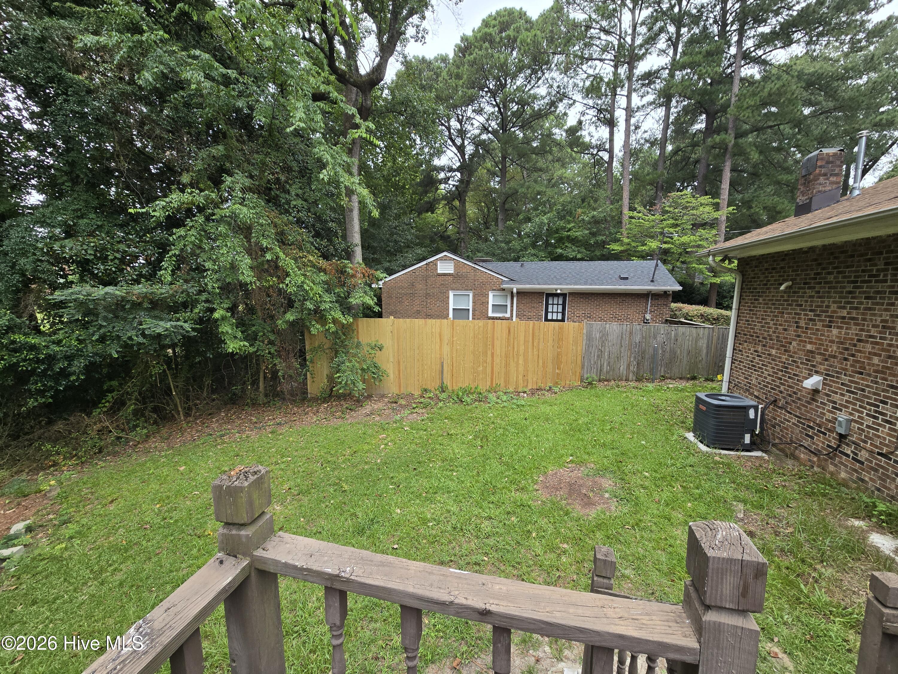 115 Heritage Street Property Photo 20
