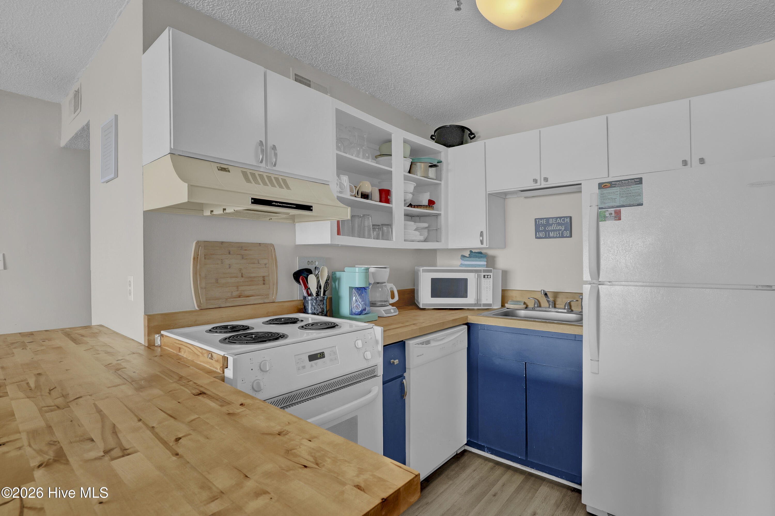 1866 New River Inlet Road 3206 Property Photo 17