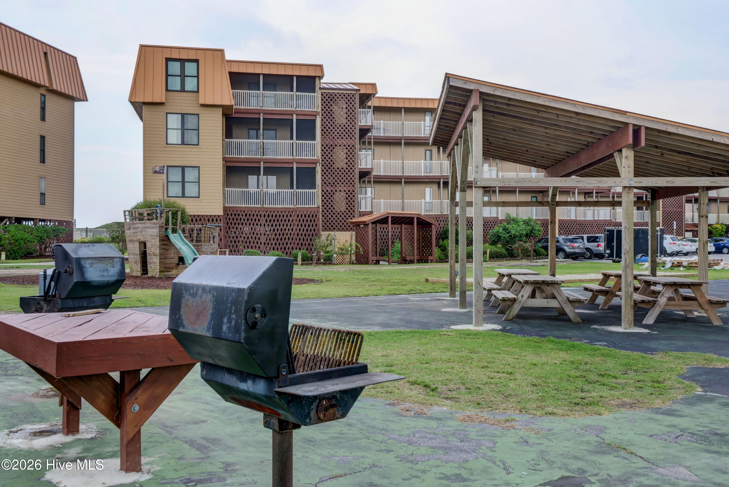 1866 New River Inlet Road 3206 Property Photo 46