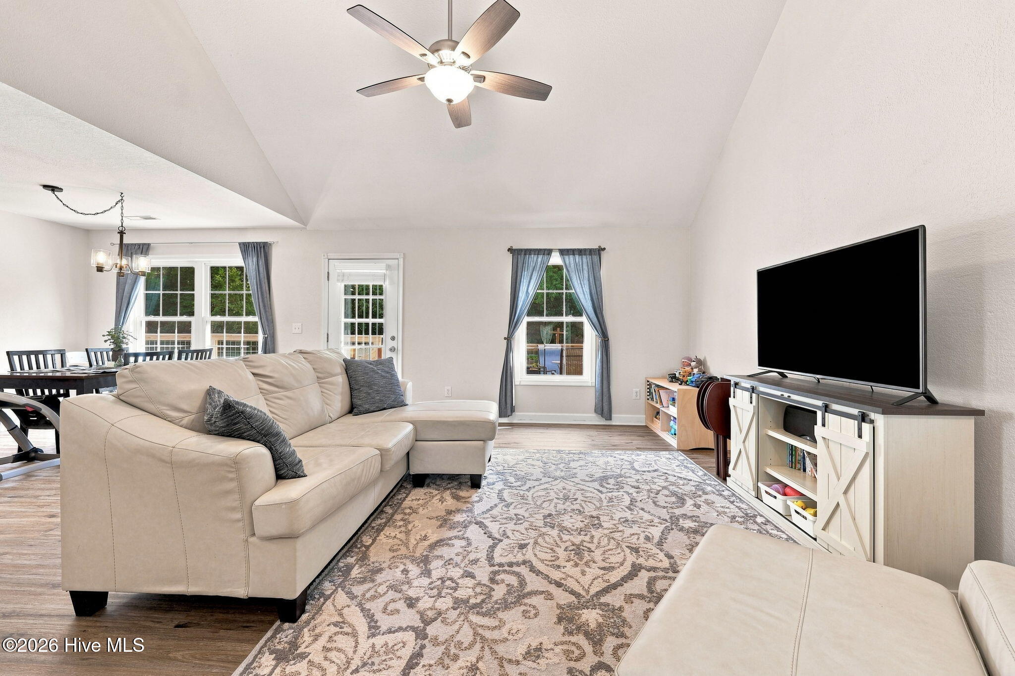 128 Danielle Drive Property Photo 4