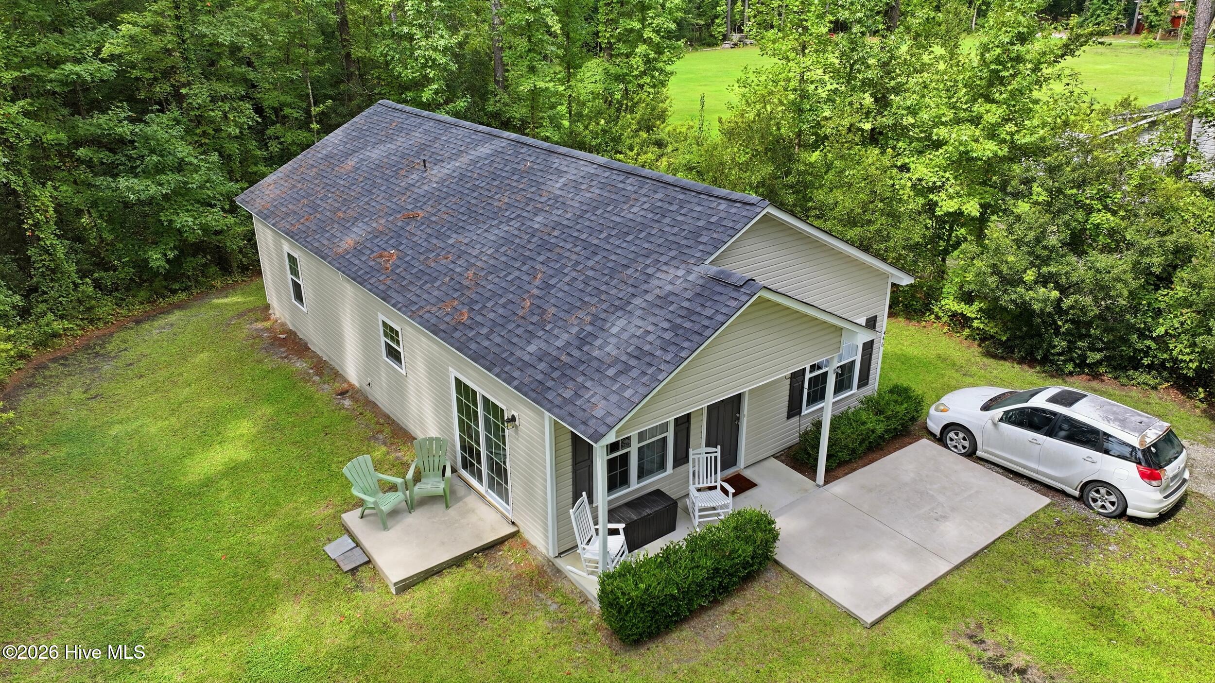 446 Pond Road Property Photo 3