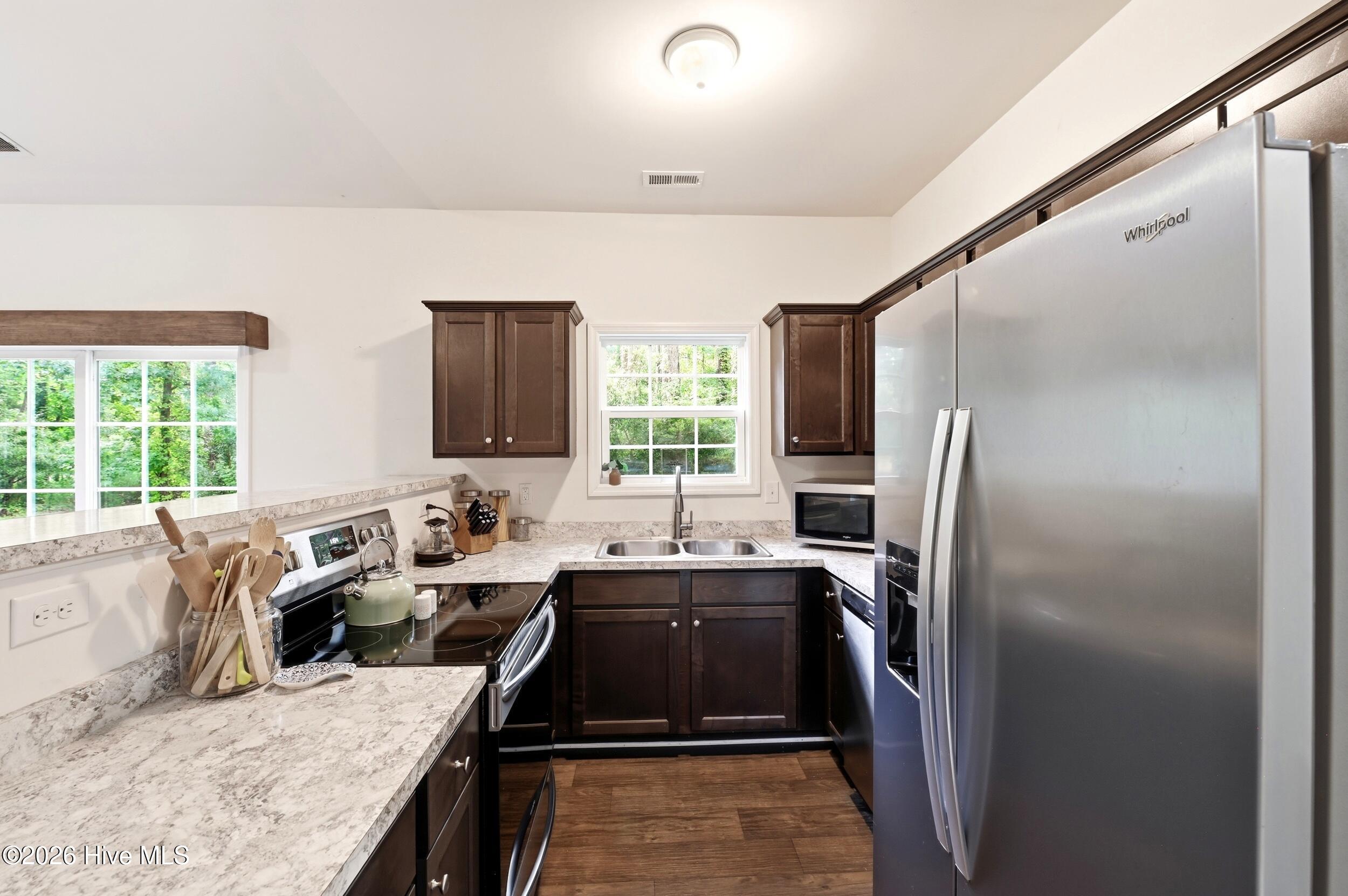 446 Pond Road Property Photo 12