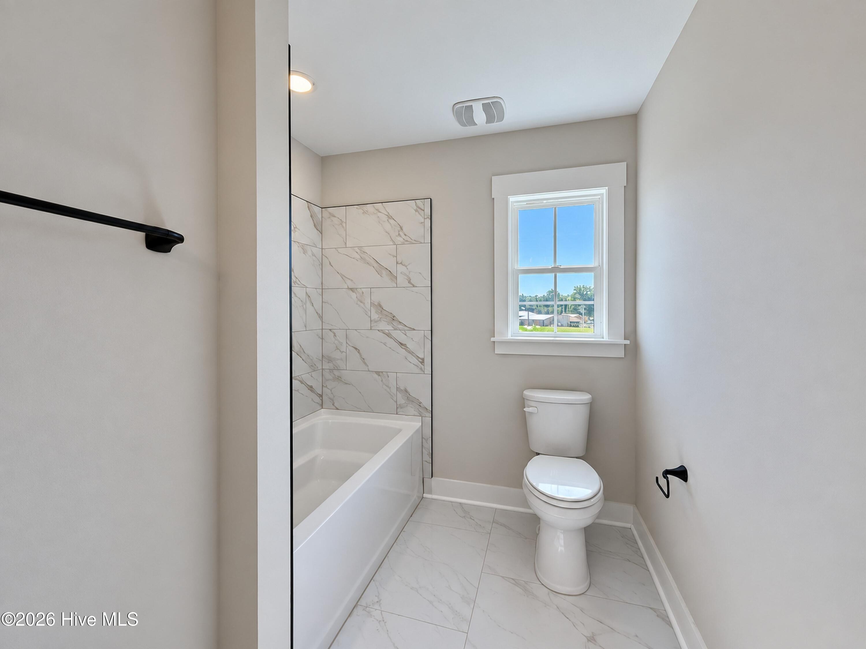 20 Howell Farm Drive Property Photo 21