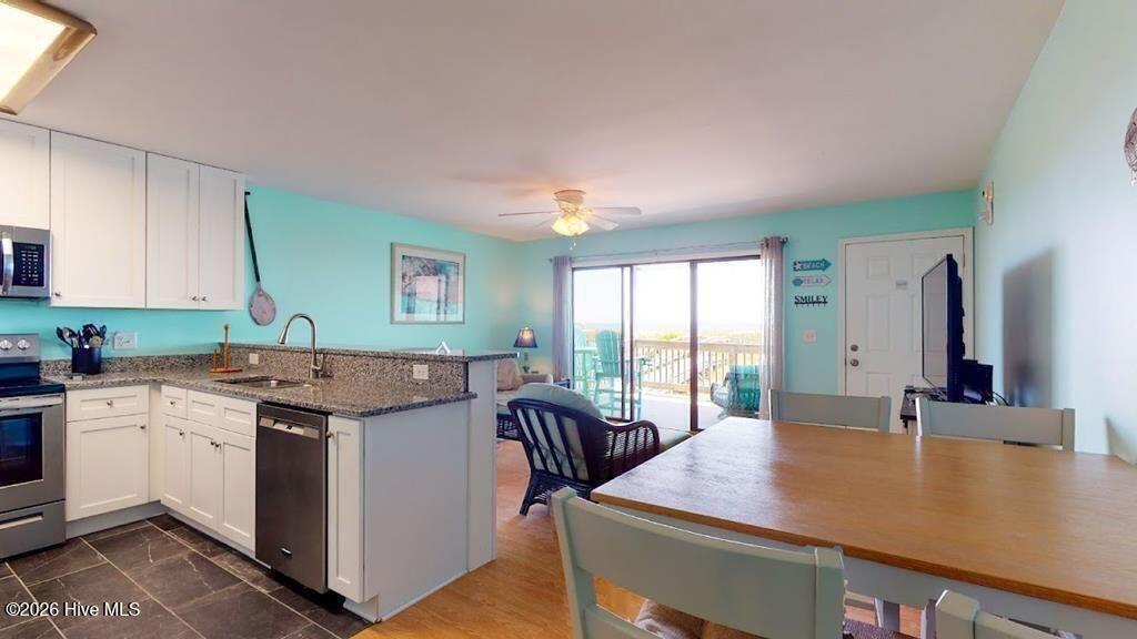 418 N Carolina Beach Avenue N Unit 1a Property Photo 6