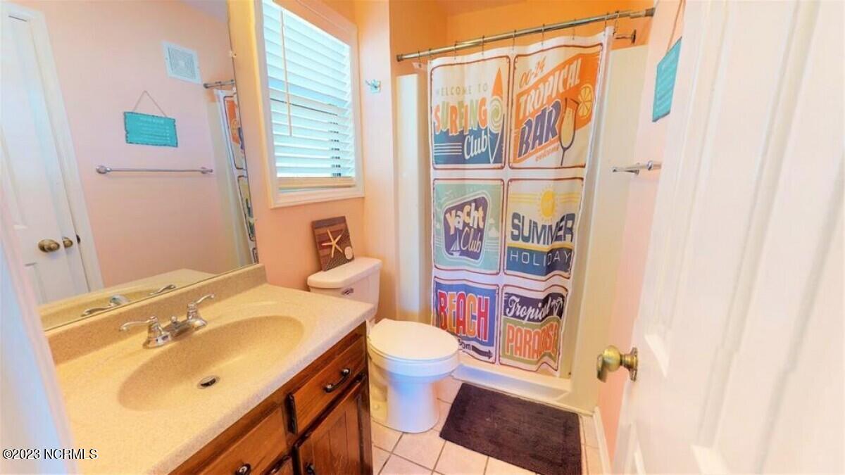 418 N Carolina Beach Avenue N Unit 1a Property Photo 11