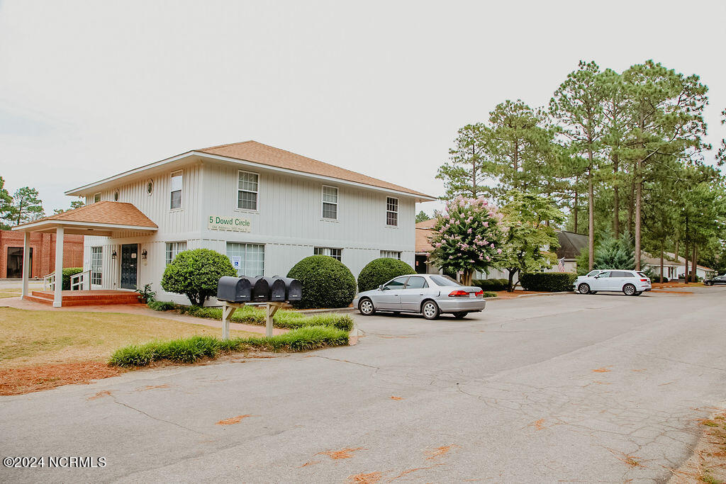 5 Dowd Circle Ste D Property Photo 2