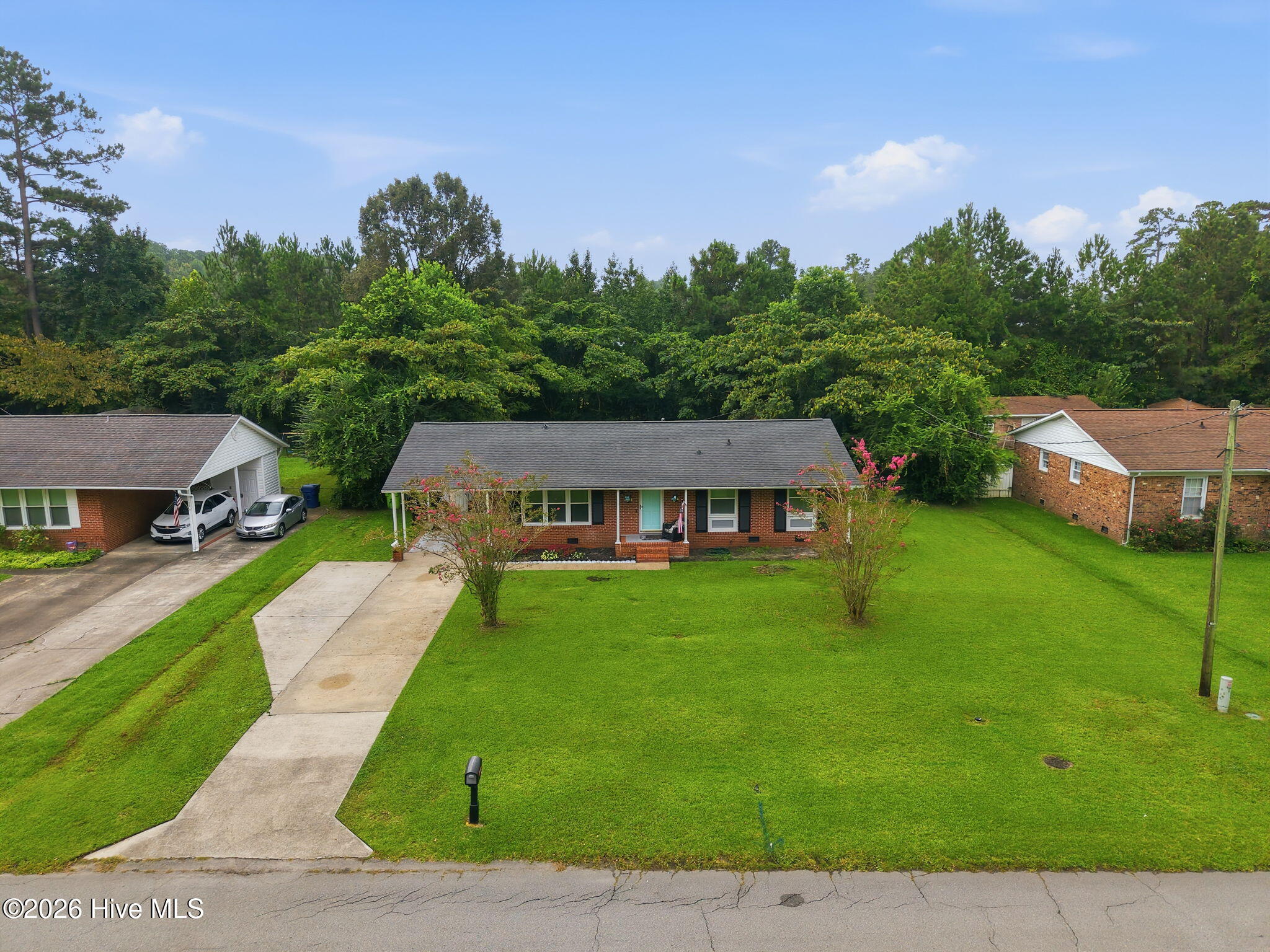 106 Stratford Road Property Photo 4