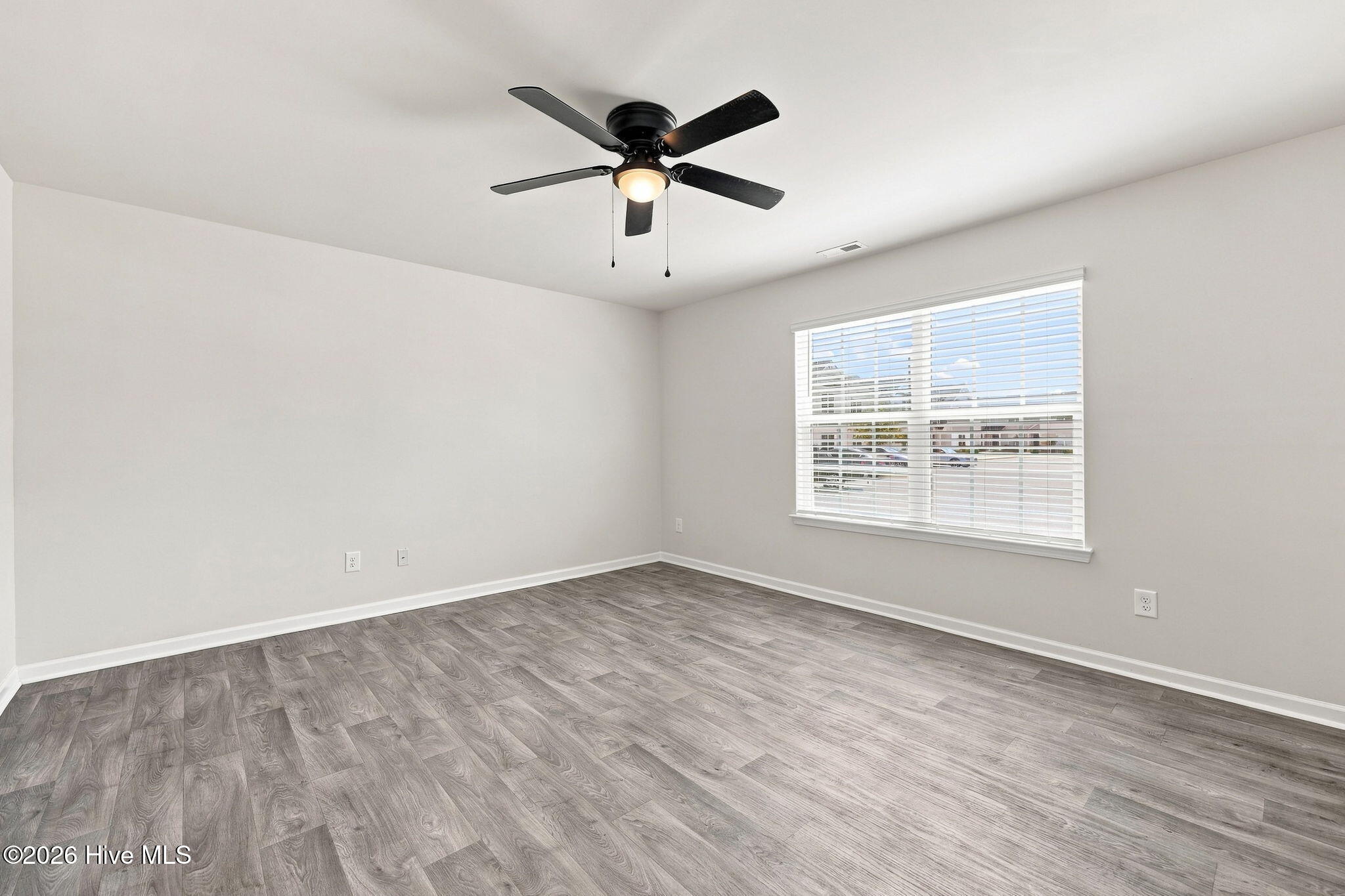 4101 Laurel Ridge Drive G Property Photo 8