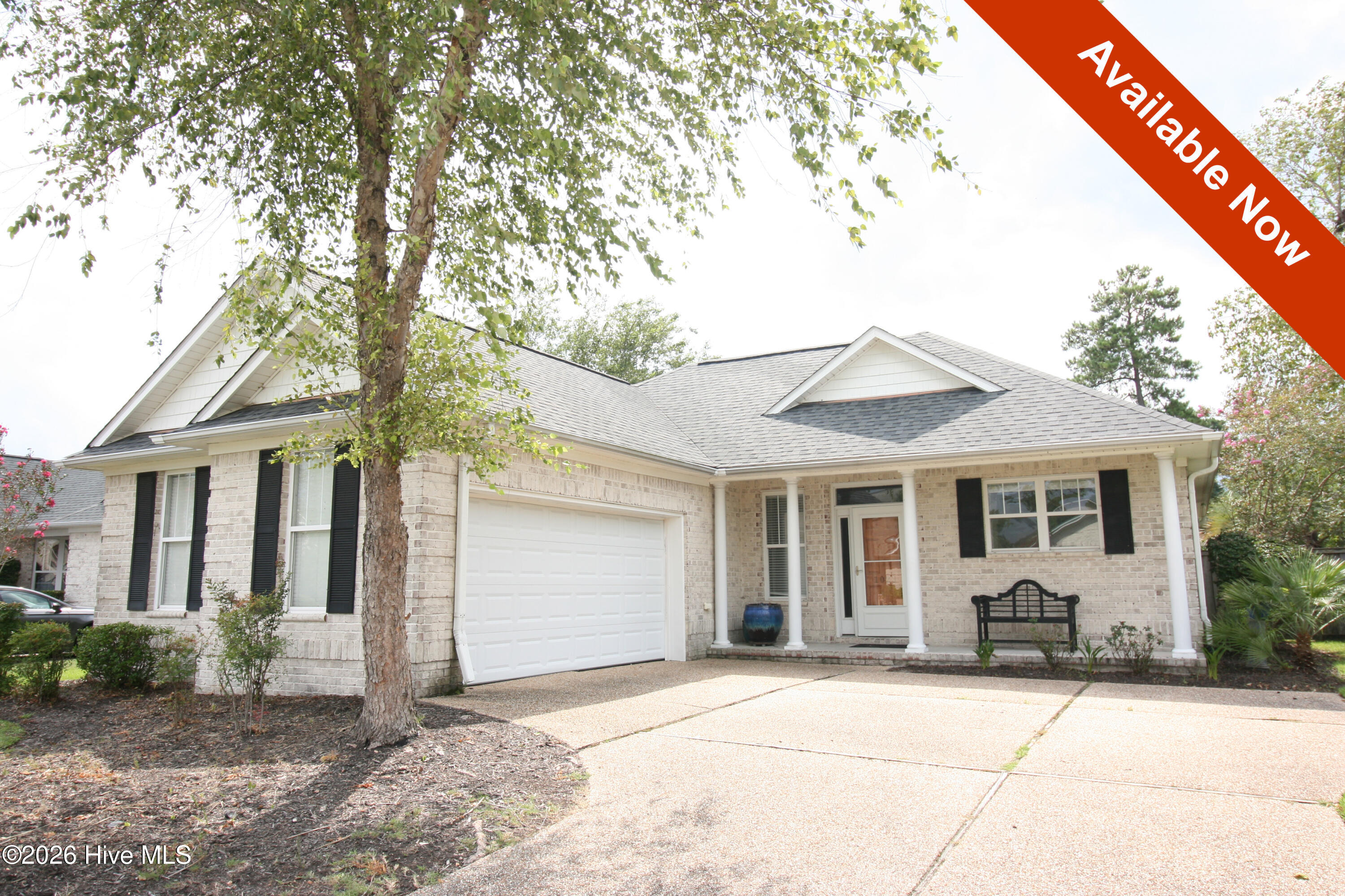 1023 Garden Club Way Property Photo 1