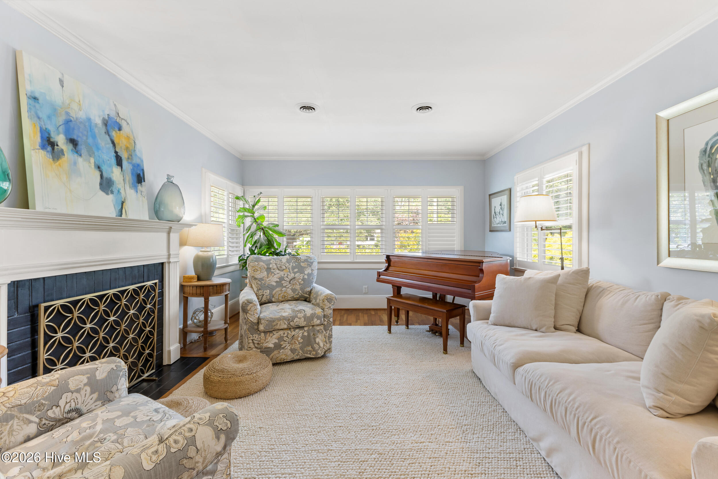 2302 Camellia Drive Property Photo 10