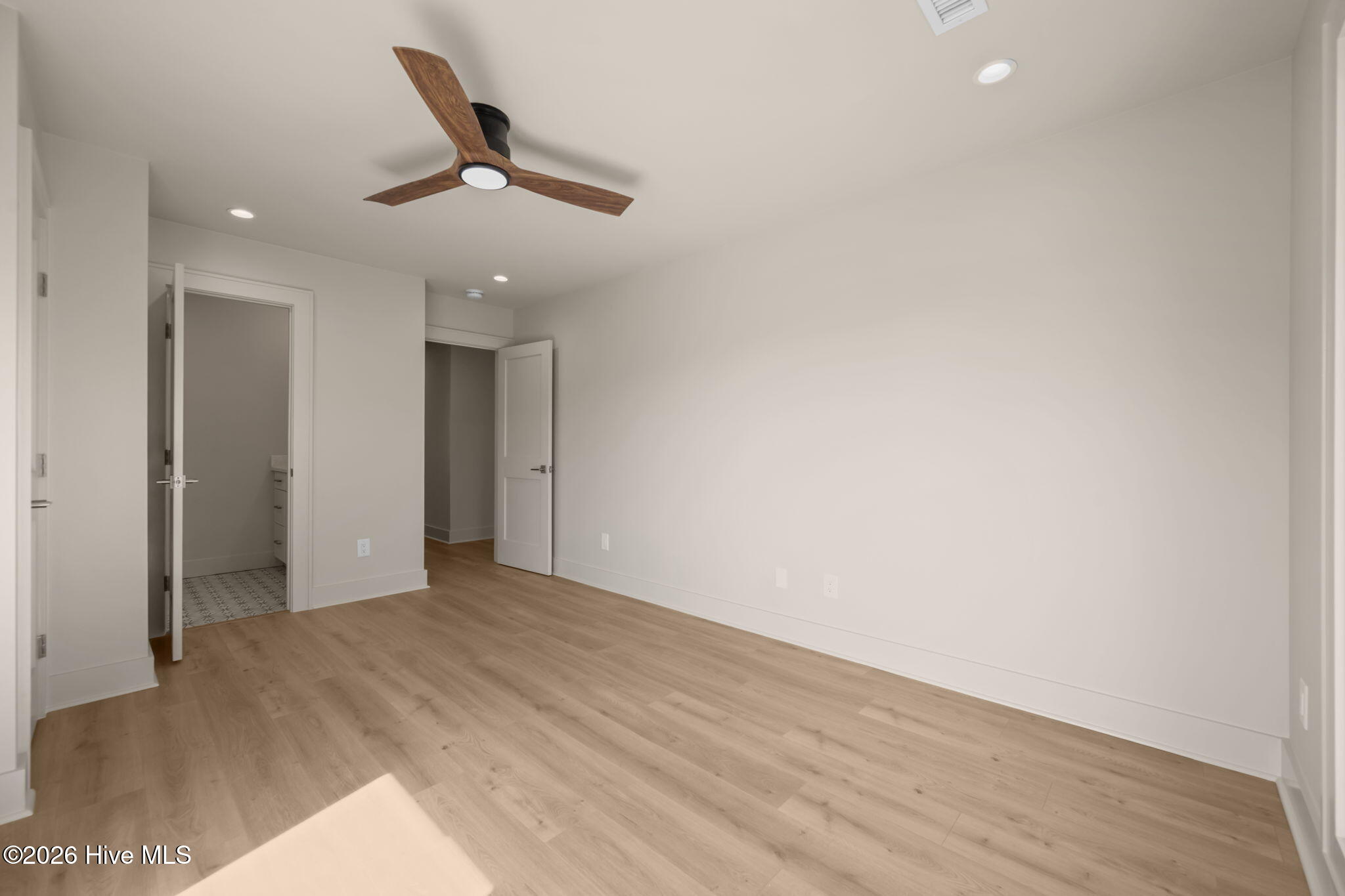 608 S Topsail Drive Property Photo 102