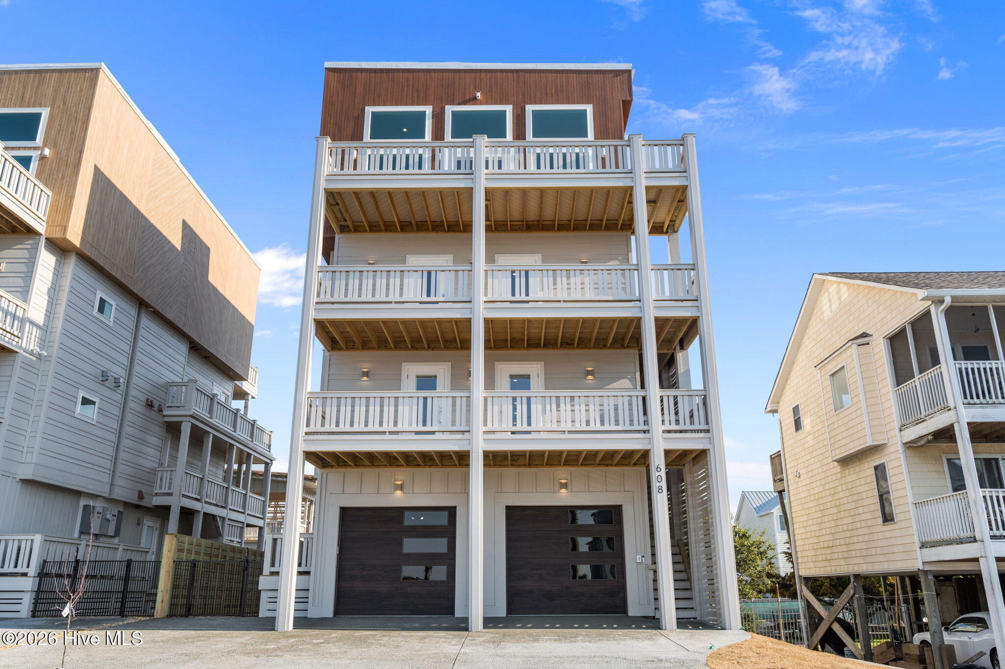 608 S Topsail Drive Property Photo 128