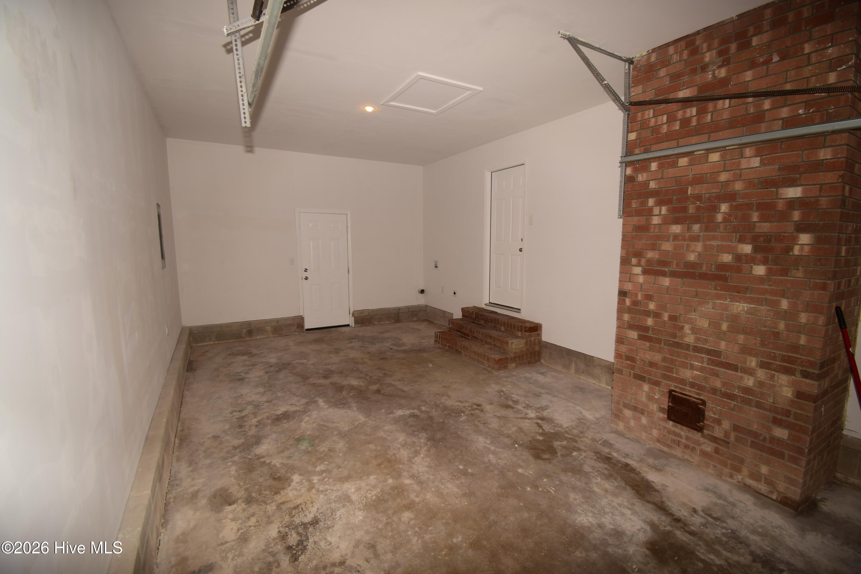 1005 Stillwood Circle Property Photo 33