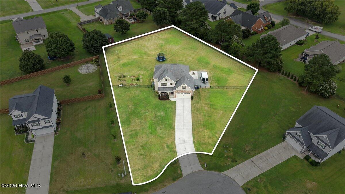 102 Riviera Court Property Photo 4