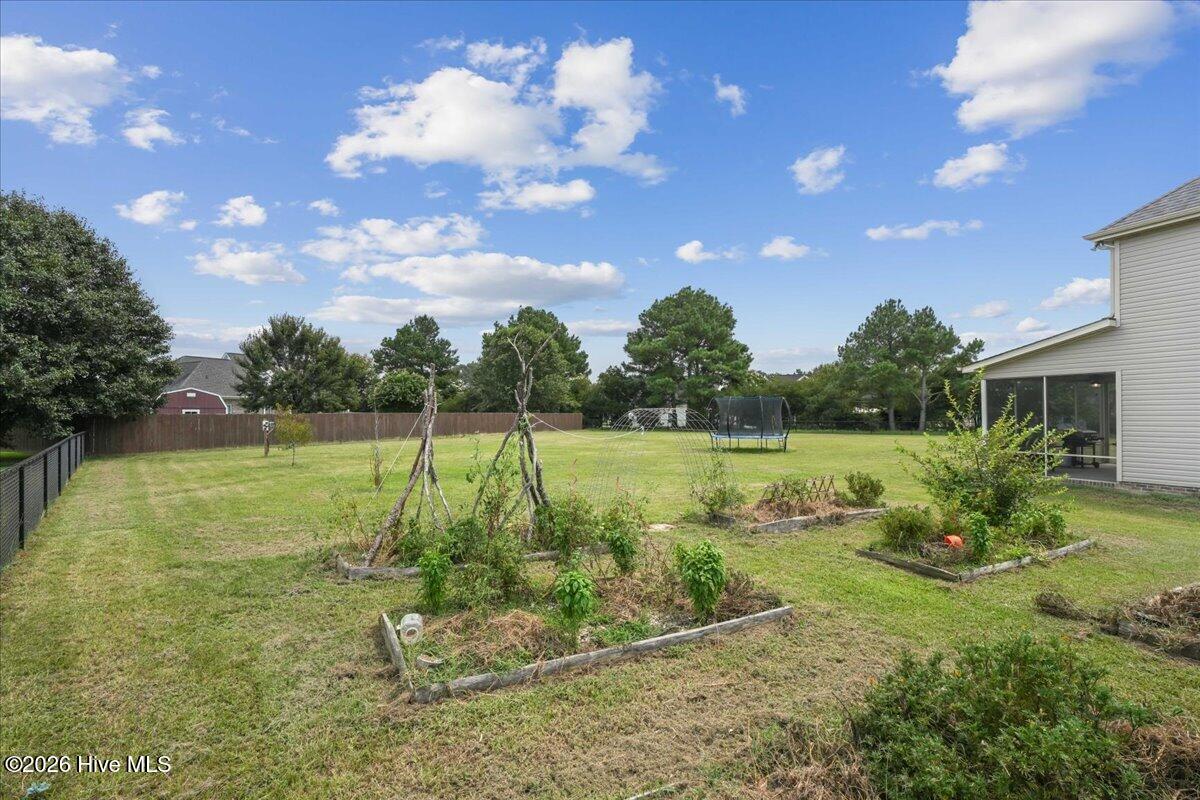102 Riviera Court Property Photo 26
