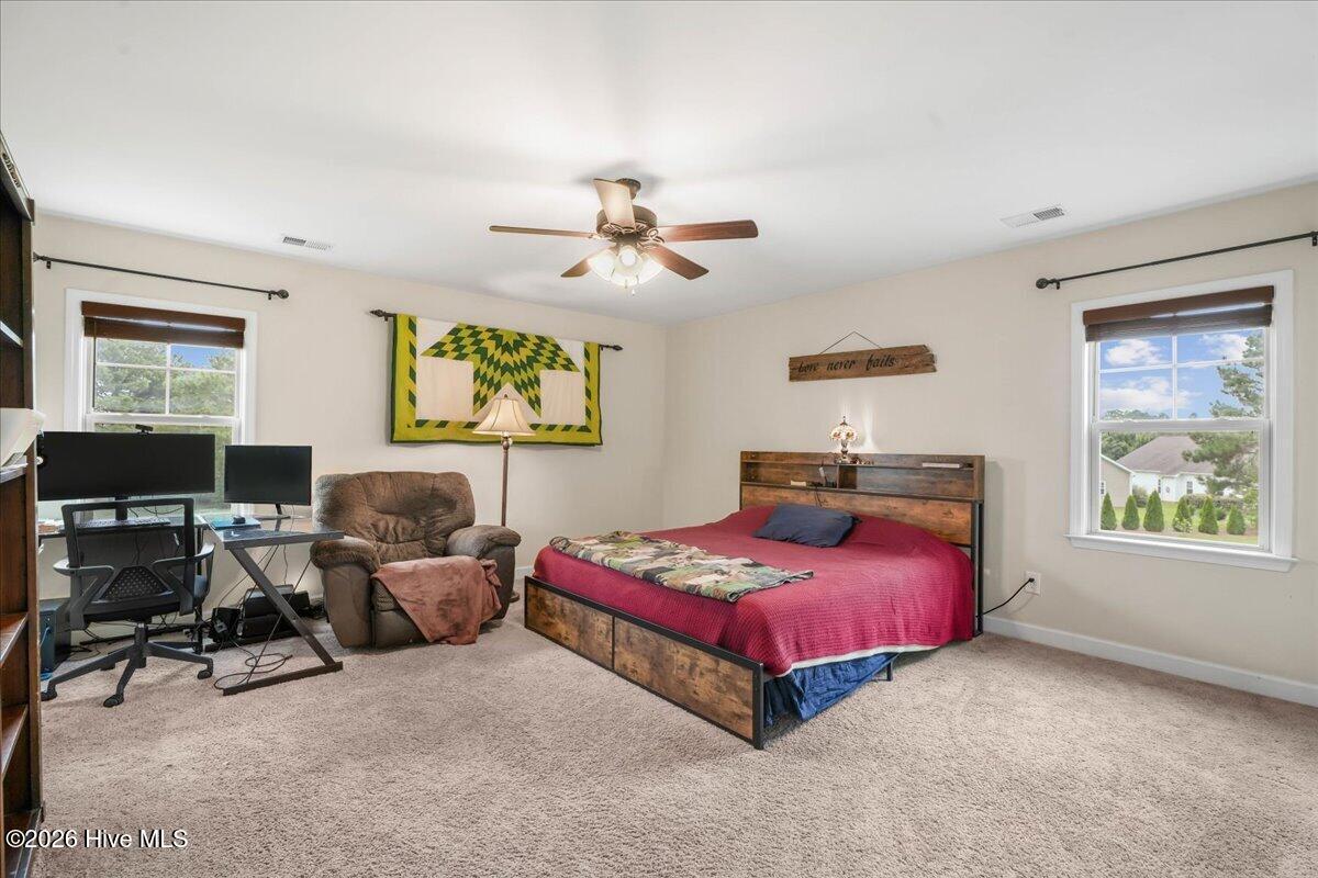 102 Riviera Court Property Photo 31