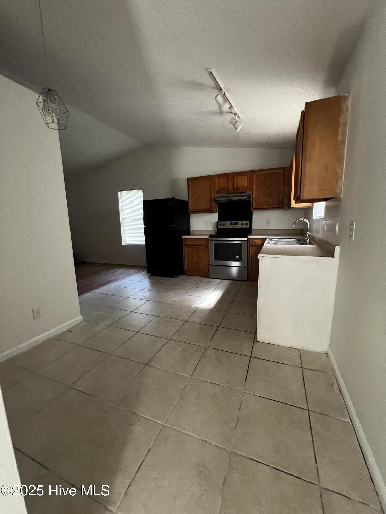 3720 Prices Lane Property Photo 2