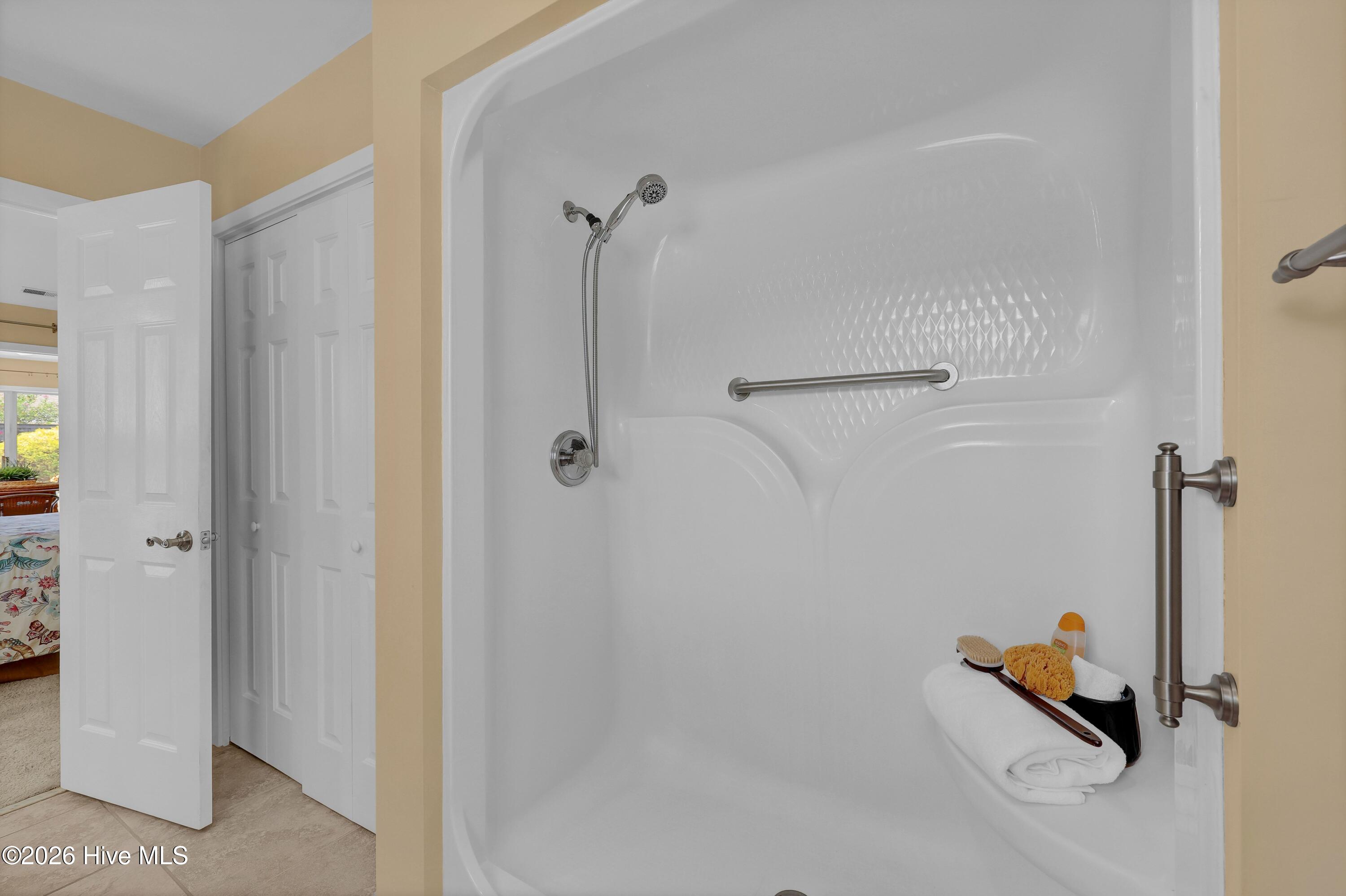 914 Royal Bonnet Drive Property Photo 17