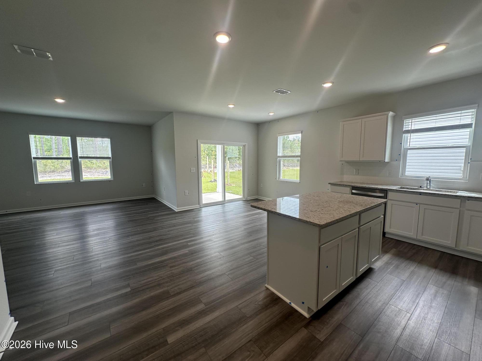 540 Coronado Avenue Property Photo 17