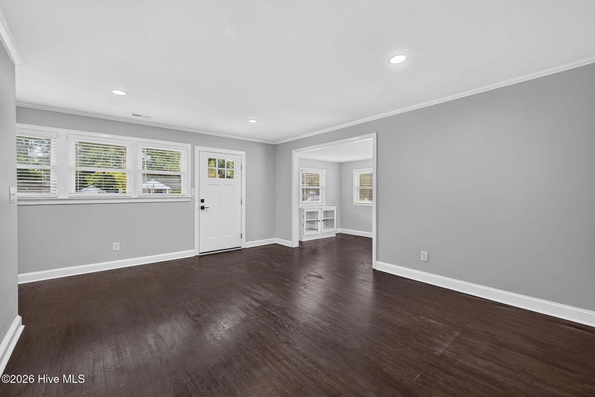 712 Rosemont Avenue Property Photo 9