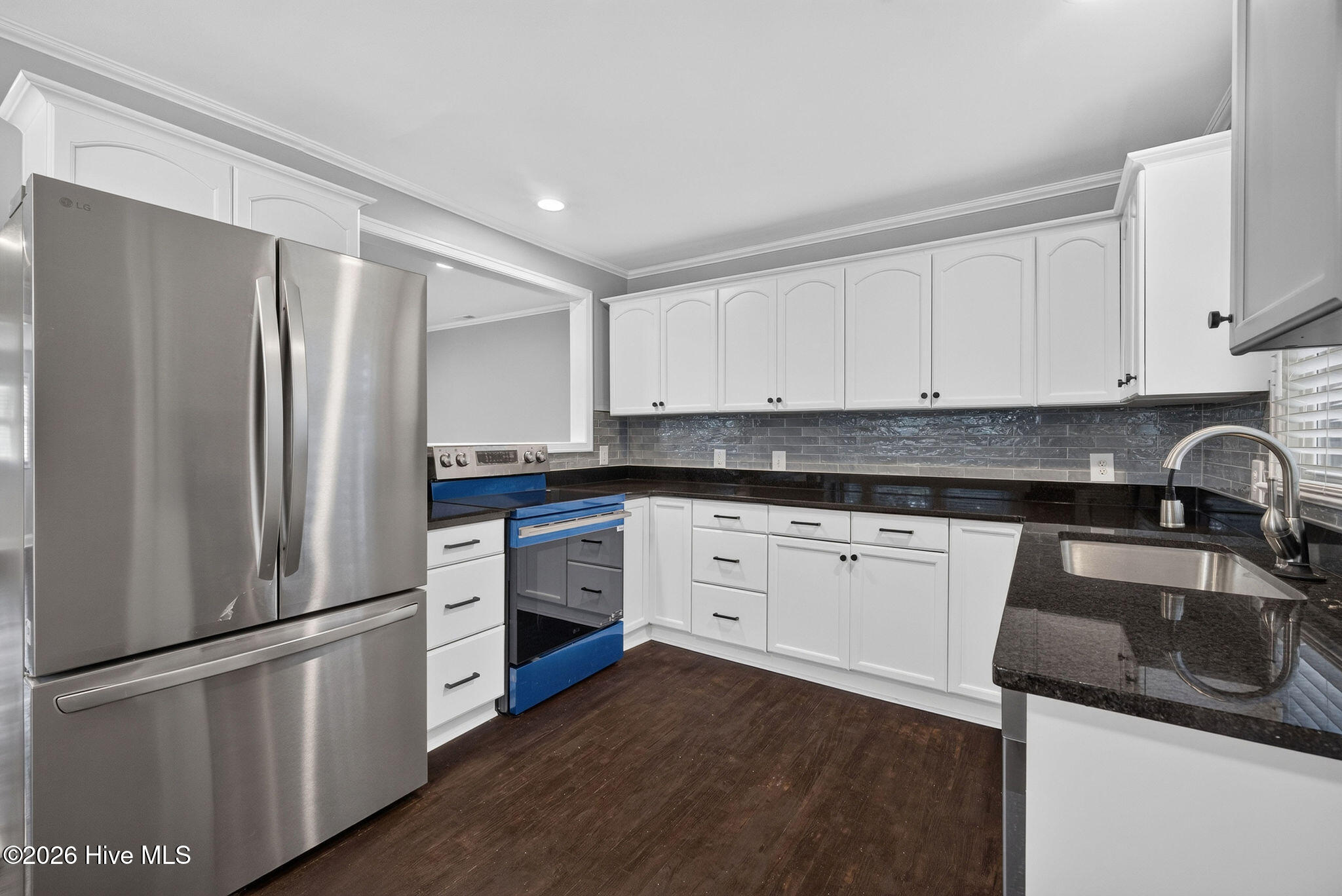 712 Rosemont Avenue Property Photo 15