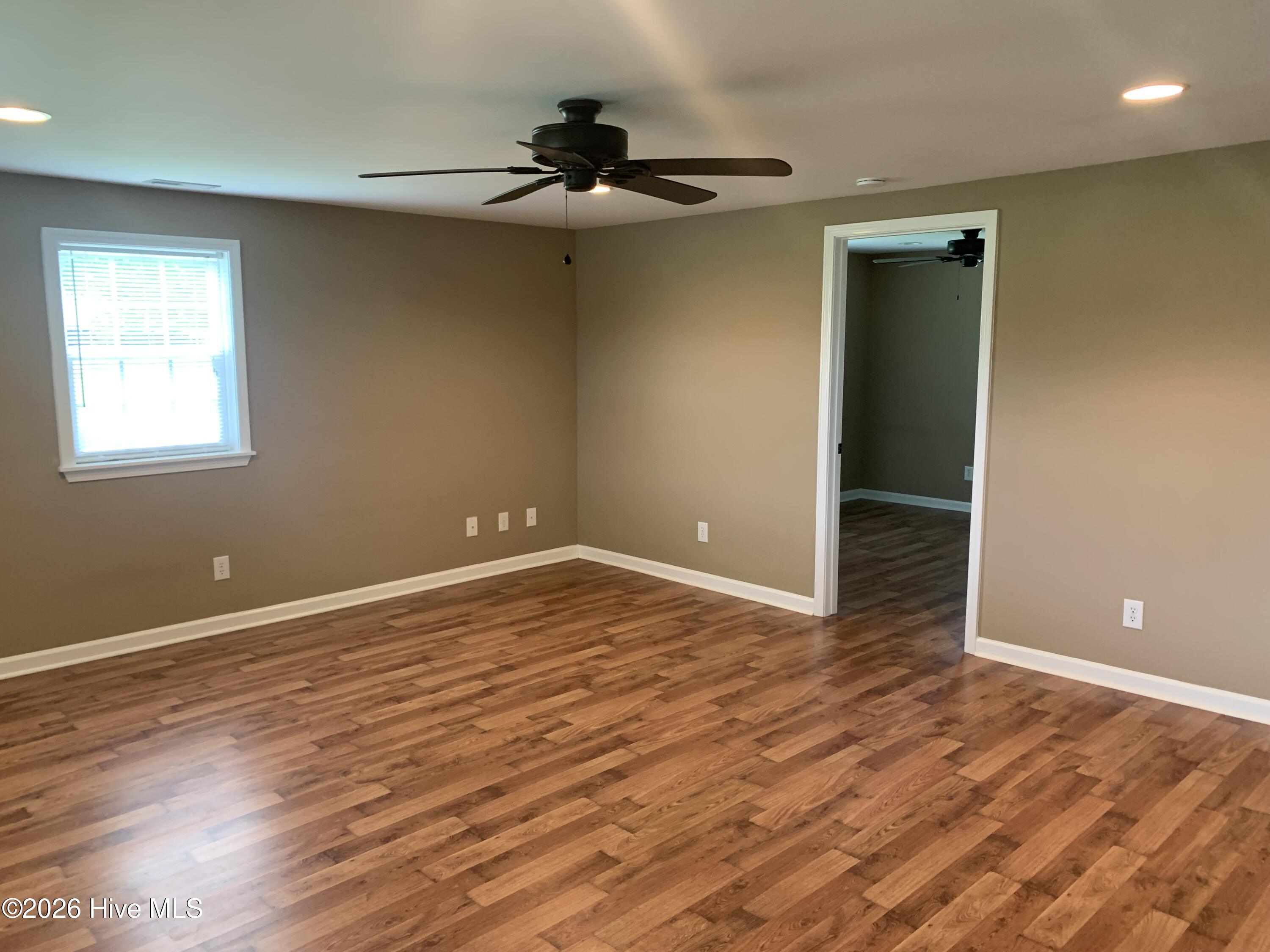 528 Haws Run Road Property Photo 3