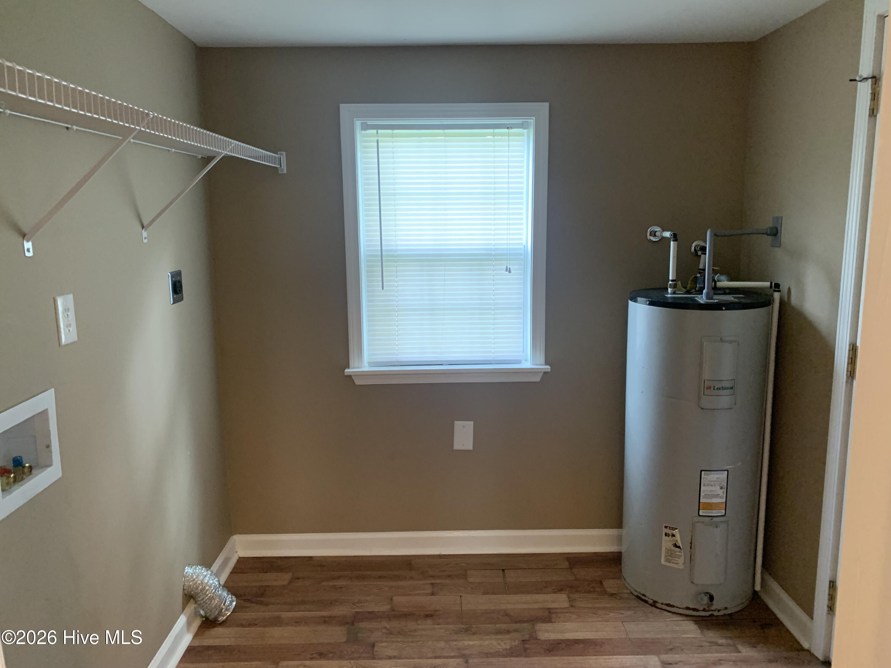 528 Haws Run Road Property Photo 10