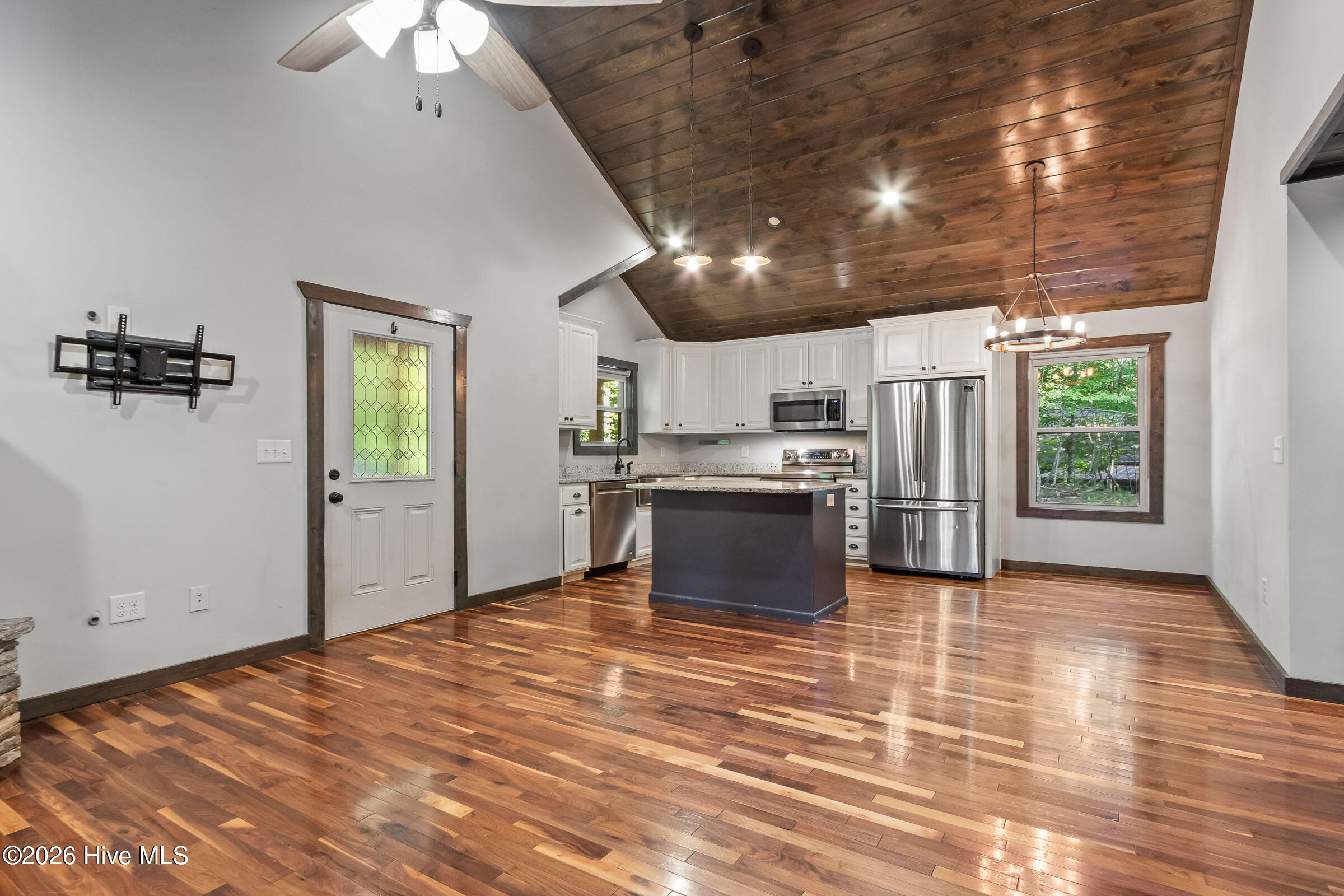 110 Blueberry Hill Property Photo 16